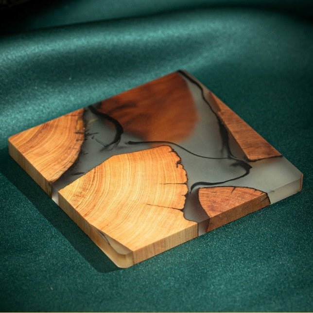Avery Resin Coaster Set with Pine Storage Box – Elegant Protection for Modern Tables - All Around Casa