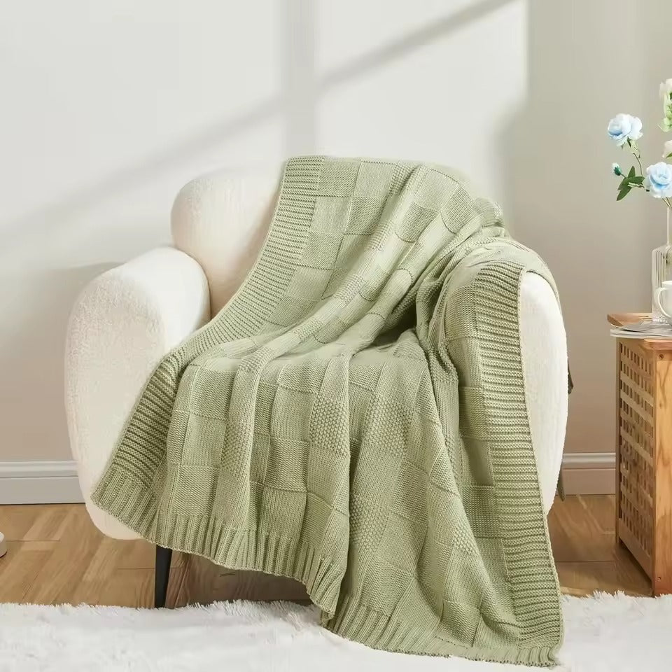 CozyLoom Knitted Quilt – Elegant Textured Blanket for a Warm & Stylish Interior - All Around Casa