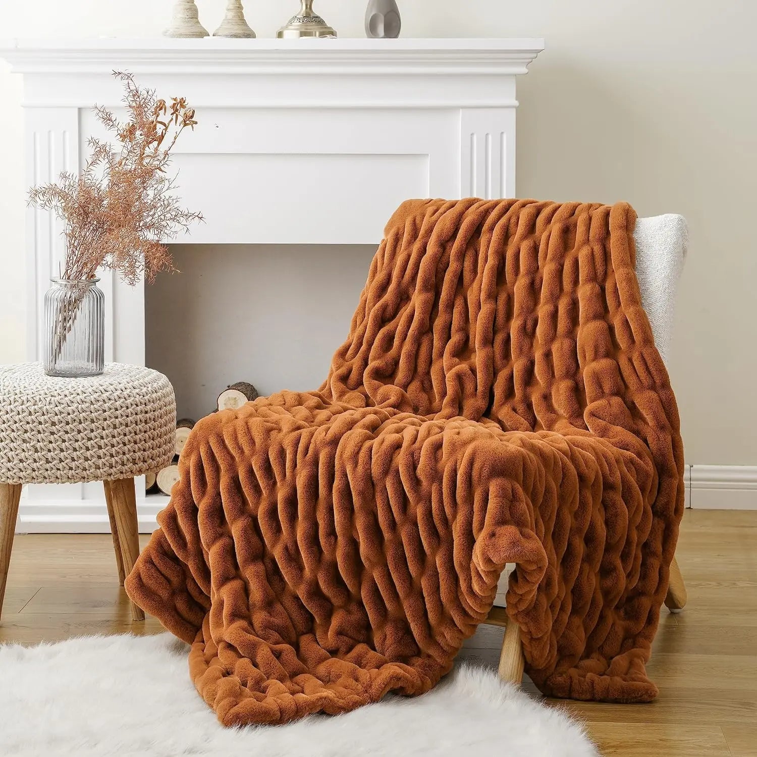 LuxeHaven Plush Throw Blanket – Elegant Faux Fur Comfort for a Stylish Interior - All Around Casa