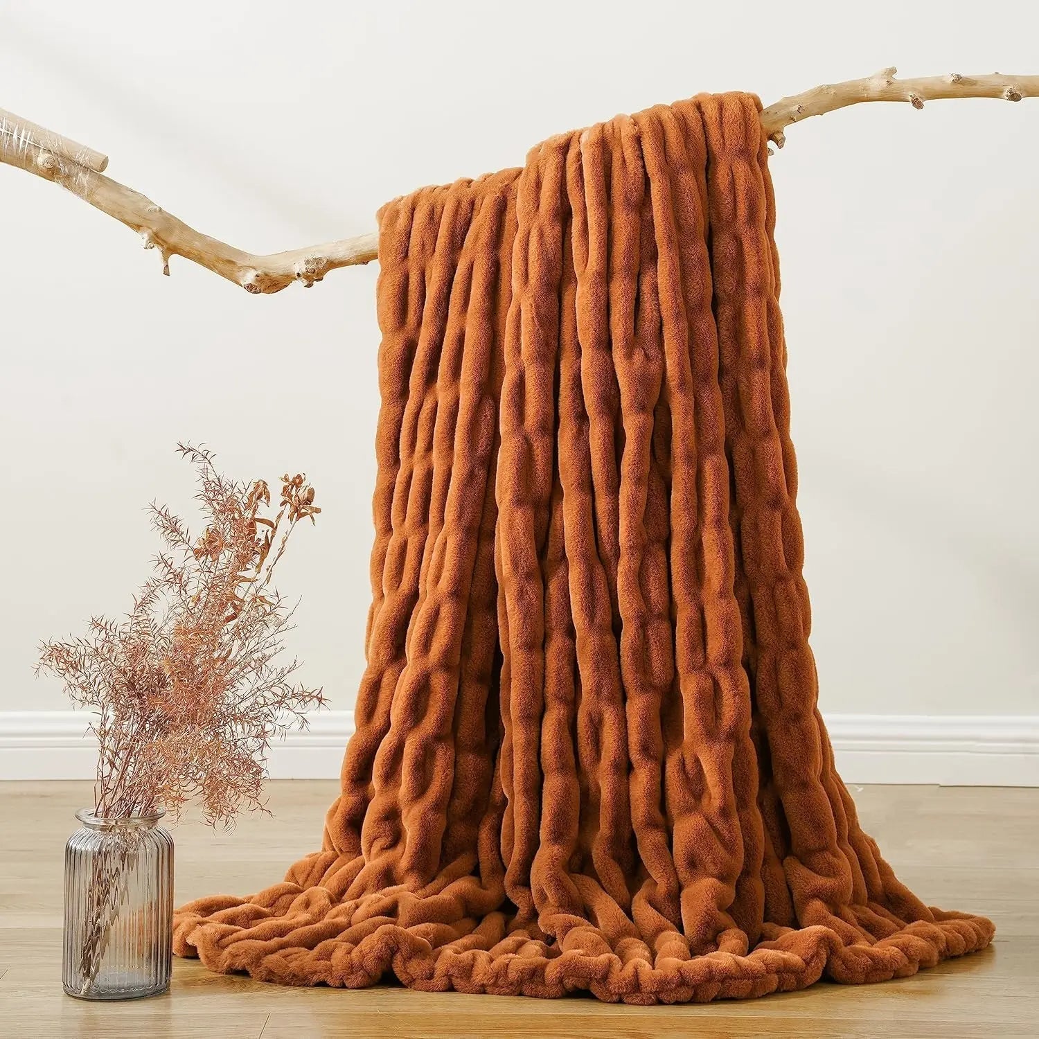LuxeHaven Plush Throw Blanket – Elegant Faux Fur Comfort for a Stylish Interior - All Around Casa