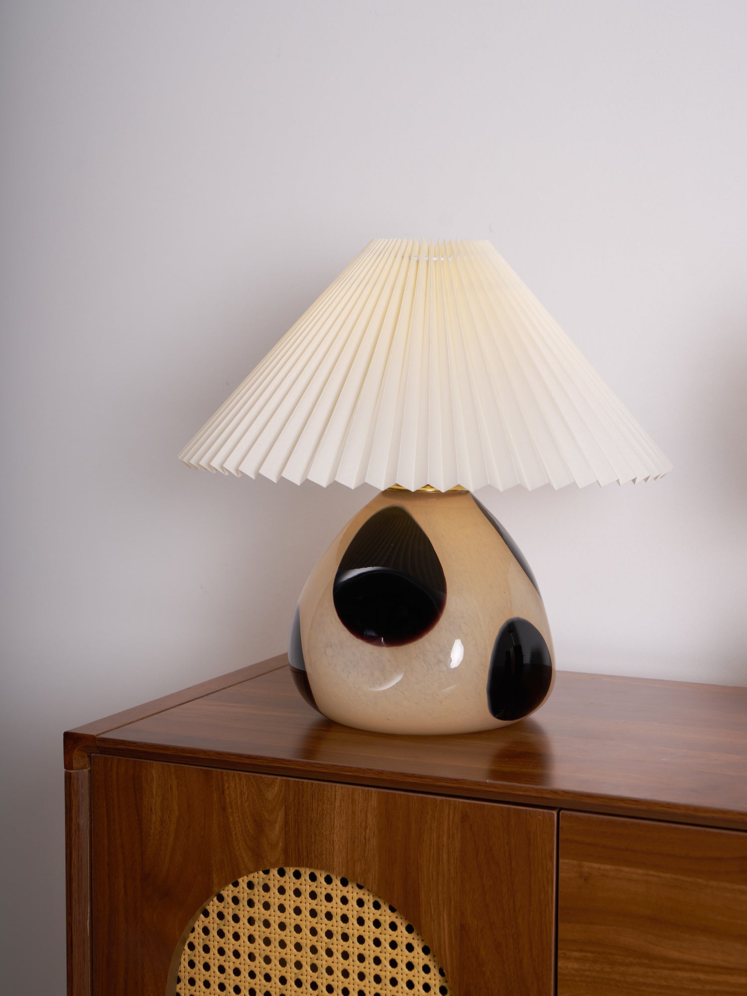 All Around Casa – Pleated Cavolo Table Lamp - All Around Casa
