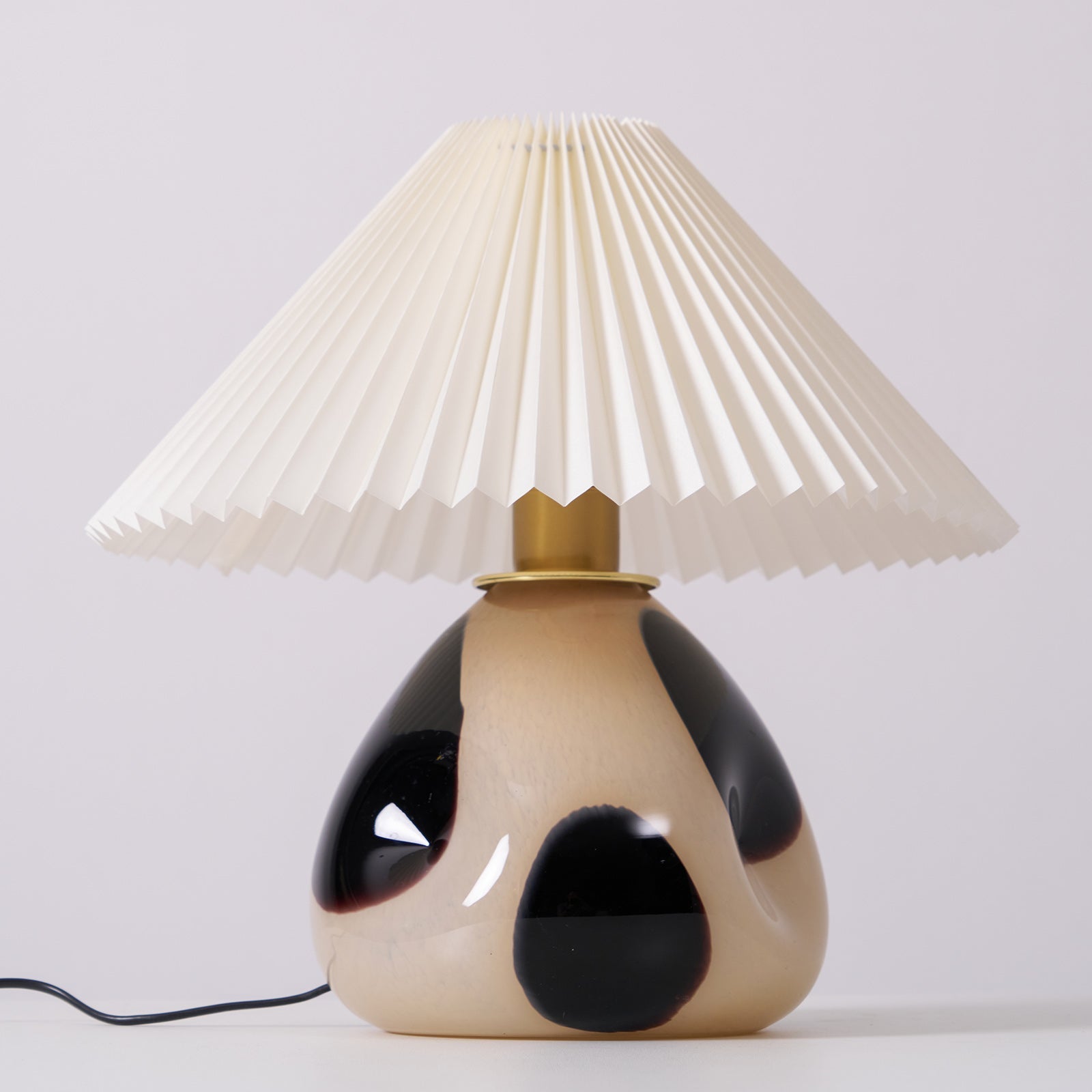 All Around Casa – Pleated Cavolo Table Lamp - All Around Casa