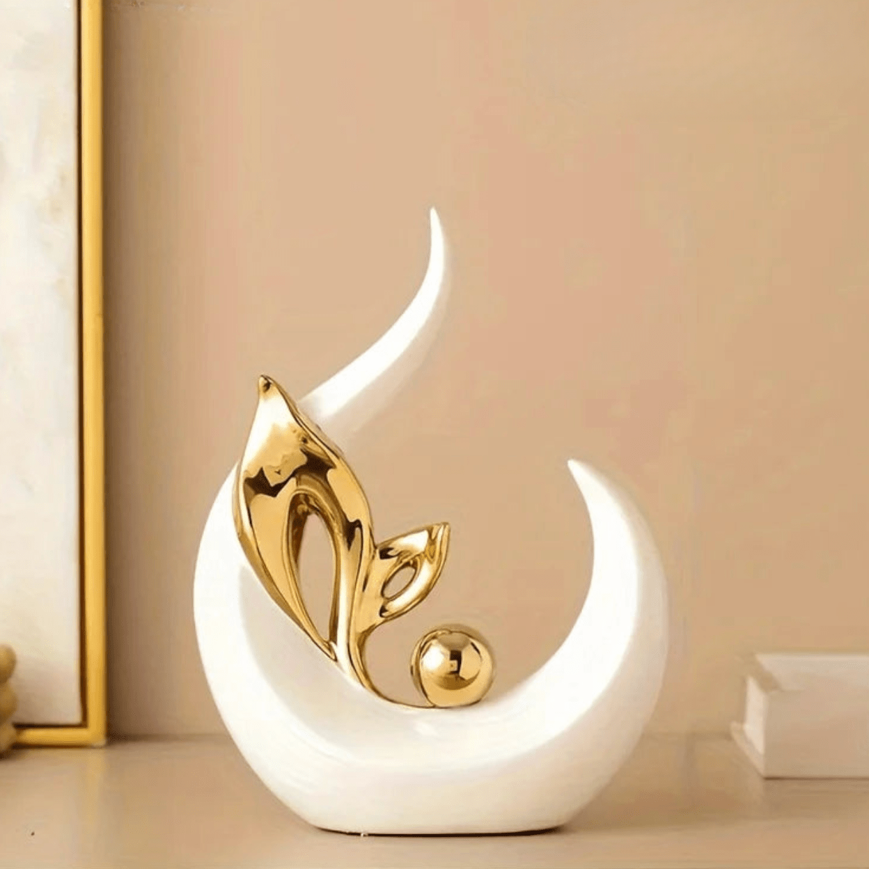 AuraLuxe Nordic Ceramic Sculpture – Modern Art Accent for Elegant Interiors - All Around Casa