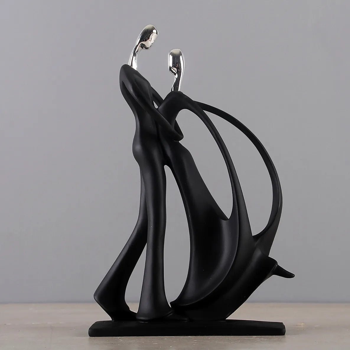 Aurevo Graceful Nordic Couple Sculpture – Modern Art Accent for Elegant Interiors - All Around Casa