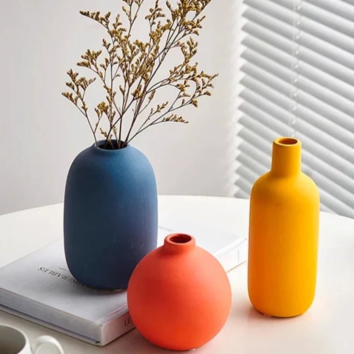 Auric Plume Ceramic Vase – Elegant Scandinavian Accent for Modern Interiors - All Around Casa