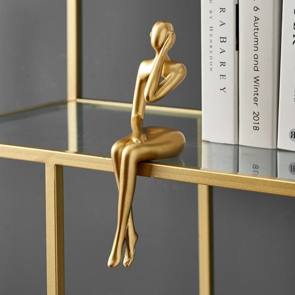 AuroraGaze Elegant Gold Resin Sculpture for a Sophisticated Interior - All Around Casa