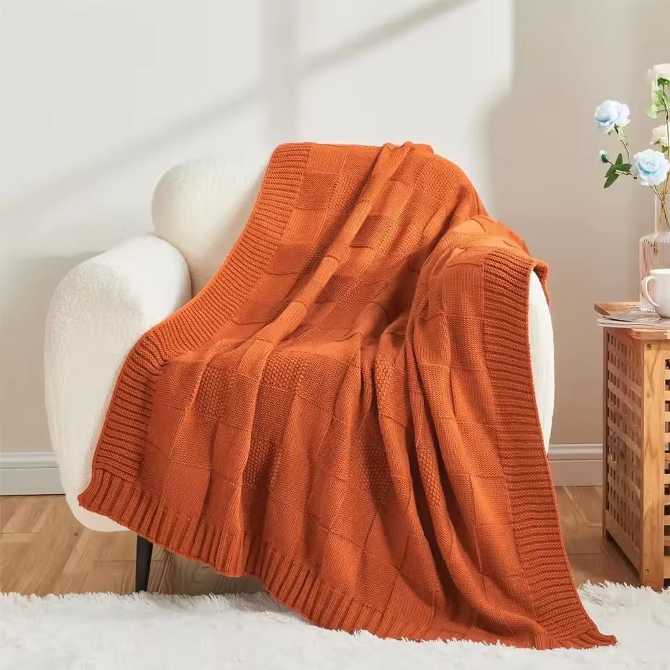 CozyLoom Knitted Quilt – Elegant Textured Blanket for a Warm & Stylish Interior - All Around Casa
