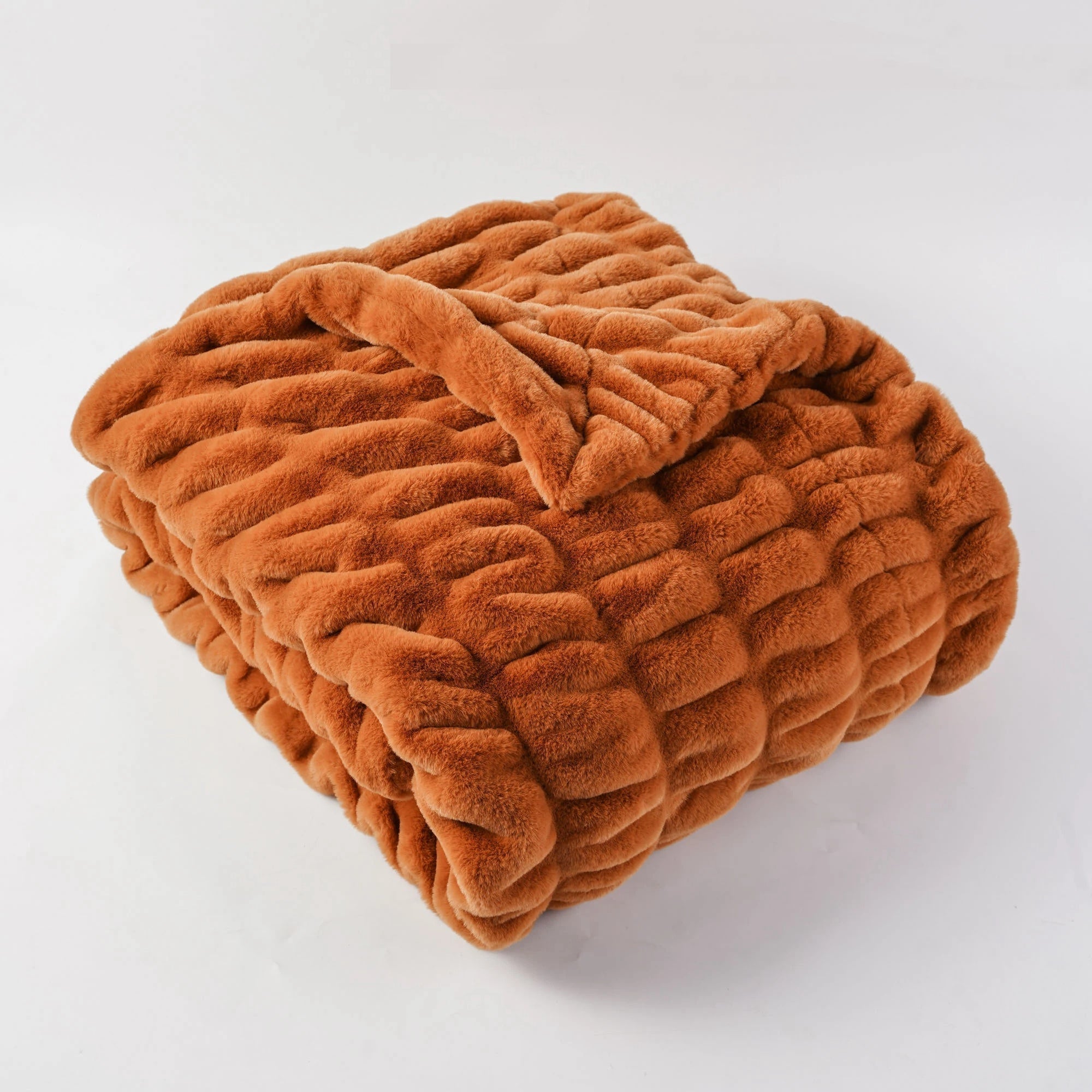 LuxeHaven Plush Throw Blanket – Elegant Faux Fur Comfort for a Stylish Interior - All Around Casa