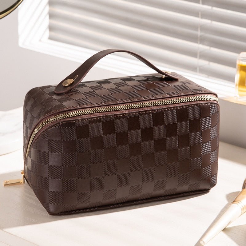 Velora Chic Cosmetic Bag – Elegant Travel Organizer for Effortless Beauty on the Go - All Around Casa