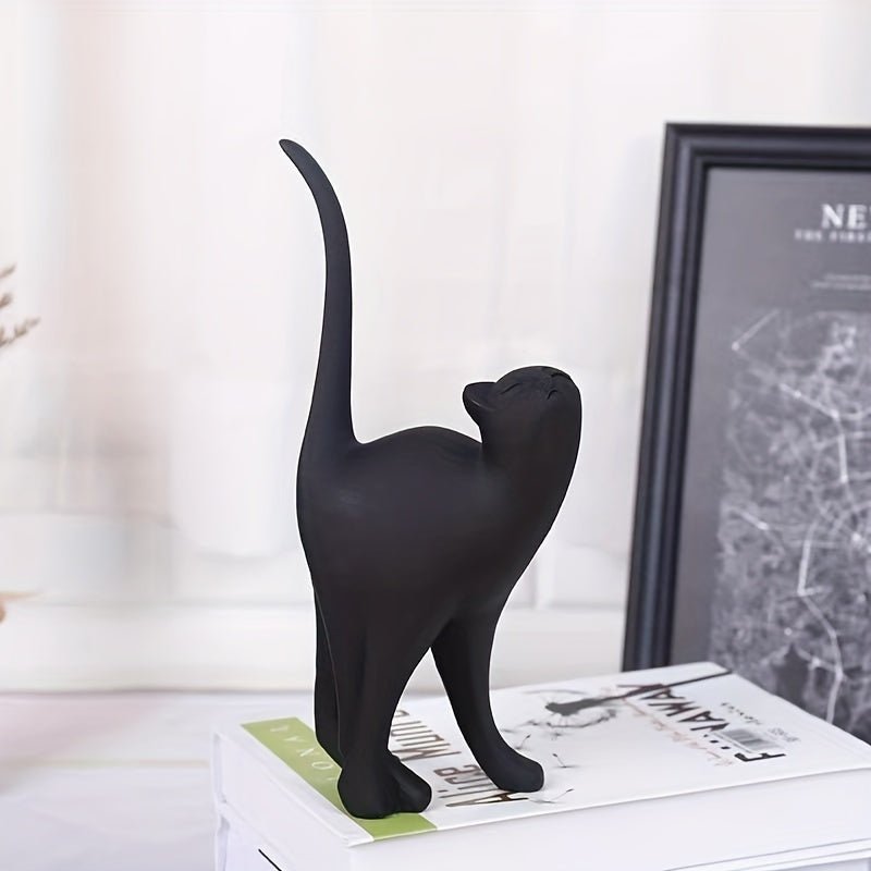 WhiskerAura Elegant Cat Figurine – Artistic Home Décor with Scandinavian Charm - All Around Casa